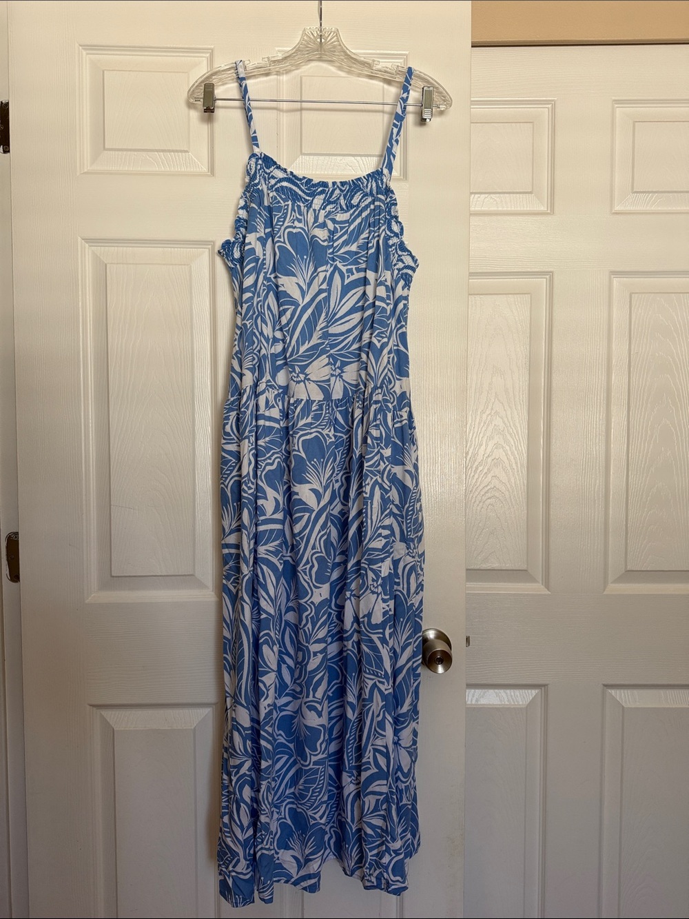 Old Navy Blue Floral Dress XXL